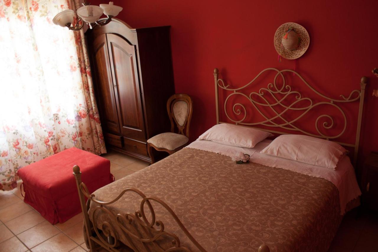 Bed And Breakfast Varone Montaquila Buitenkant foto